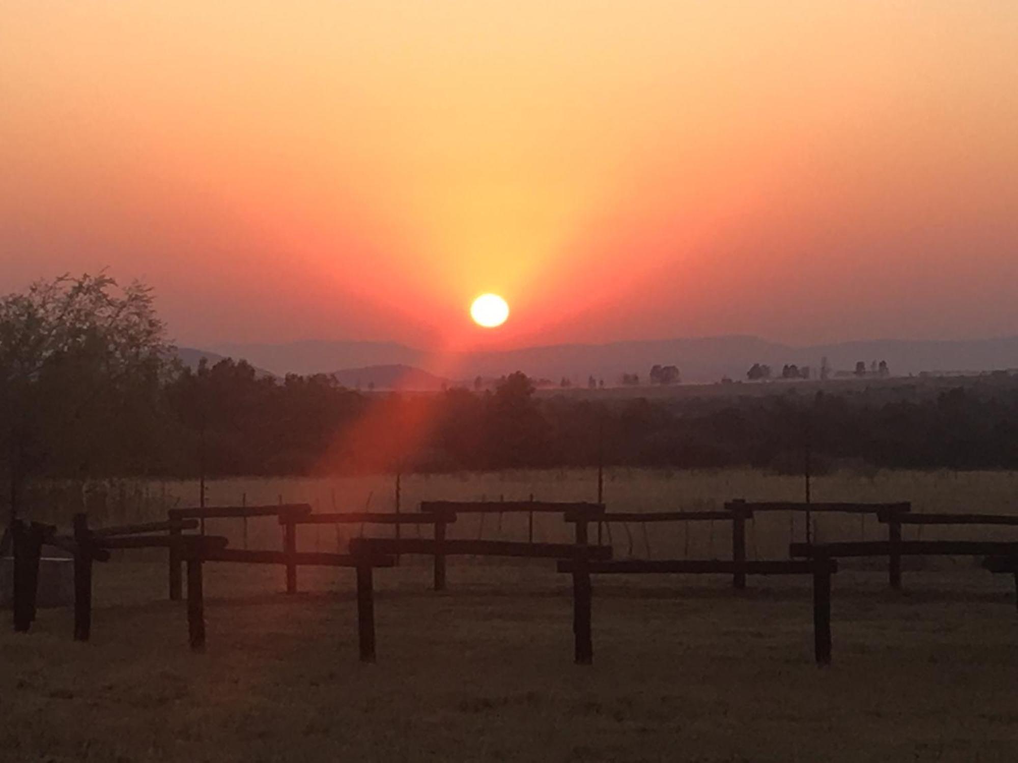 Sanctuary Life Guest Farm Otel Magaliesburg Dış mekan fotoğraf